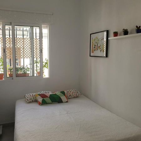 Apto. Planta Baja Y Cochera Barrio San Basilio Córdoba Eksteriør billede